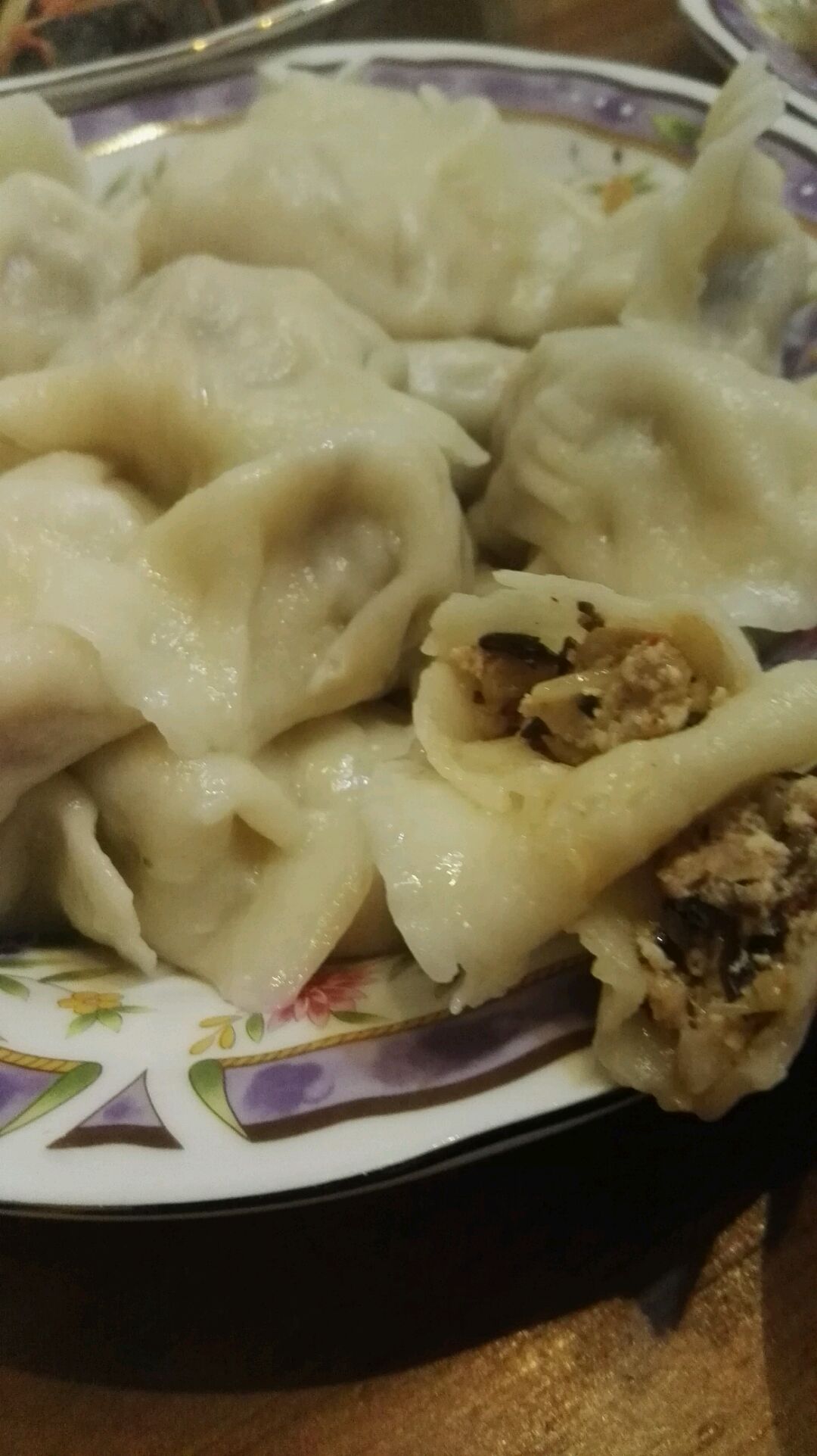 辣白菜饺子