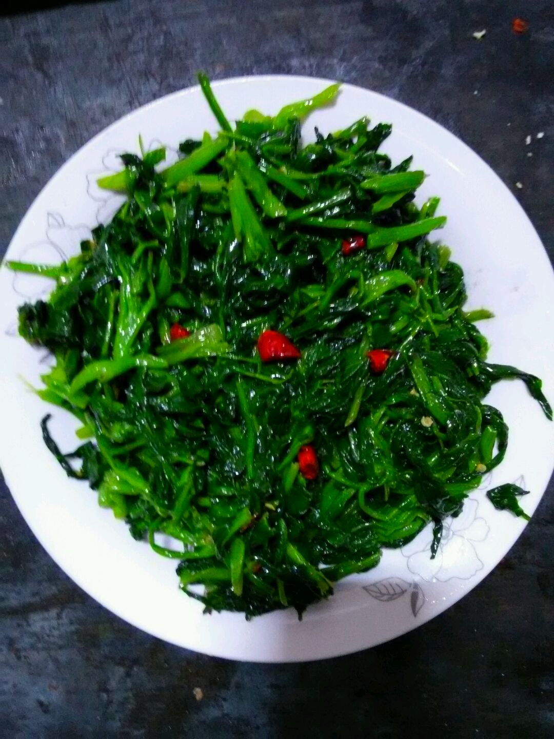 凉拌菠菜