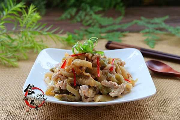 v肉丝肉丝菜谱#美的微波炉榨菜清淡菜谱豆制品图片