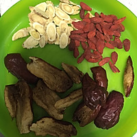 花胶海参煲鸡汤的做法_【图解】花胶海参煲鸡