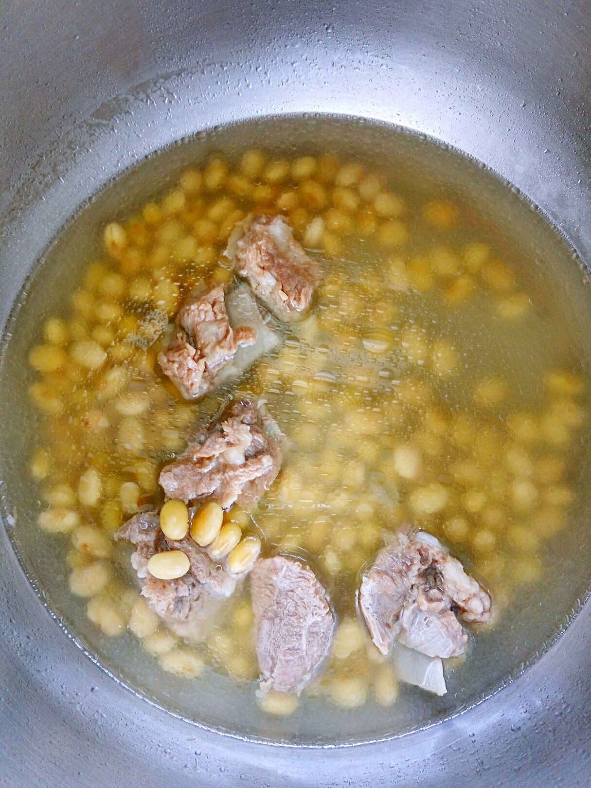 黄豆猪脚汤怎么做_黄豆猪脚汤的做法_豆果美食