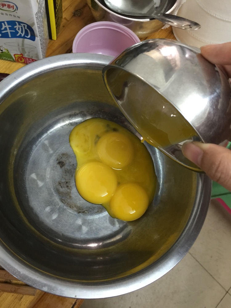 自己做蛋糕的做法图解3