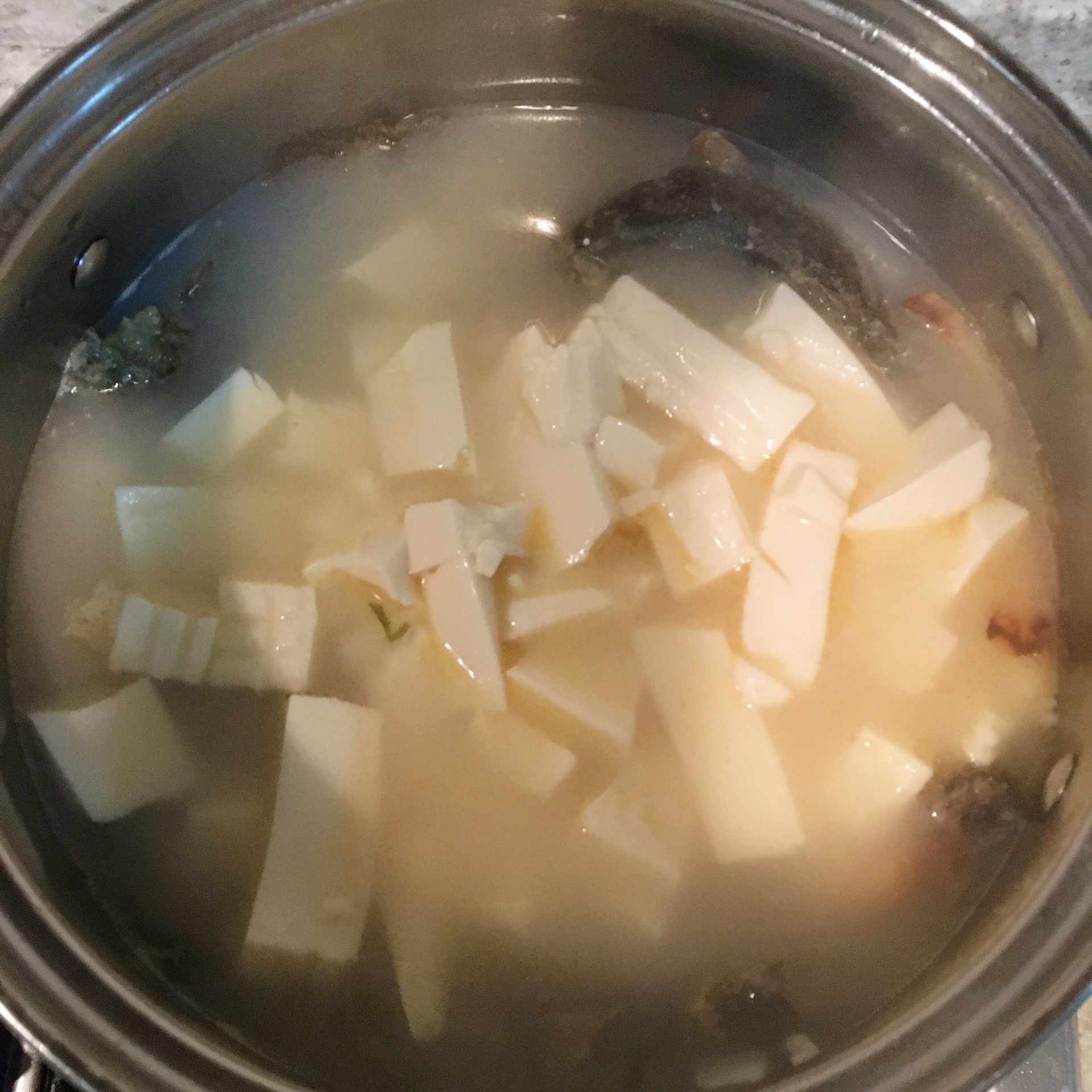 泥鳅豆腐汤