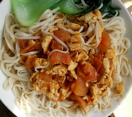 番茄鸡蛋拌面