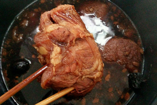 家常版酱牛肉