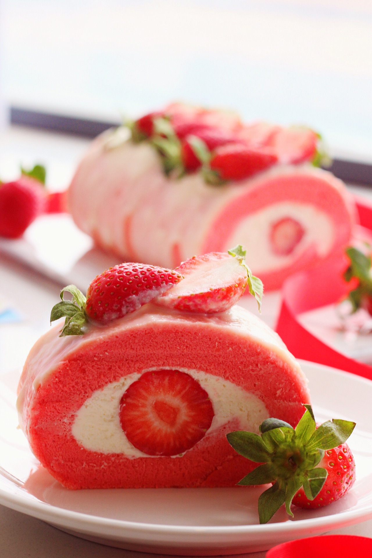 草莓生日蛋糕的做法_【图解】草莓生日蛋糕怎么做如何做好吃_草莓生日蛋糕家常做法大全_木香香_豆果美食