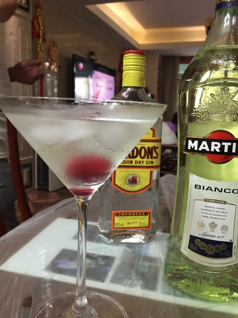 martini鸡尾酒调酒马天尼