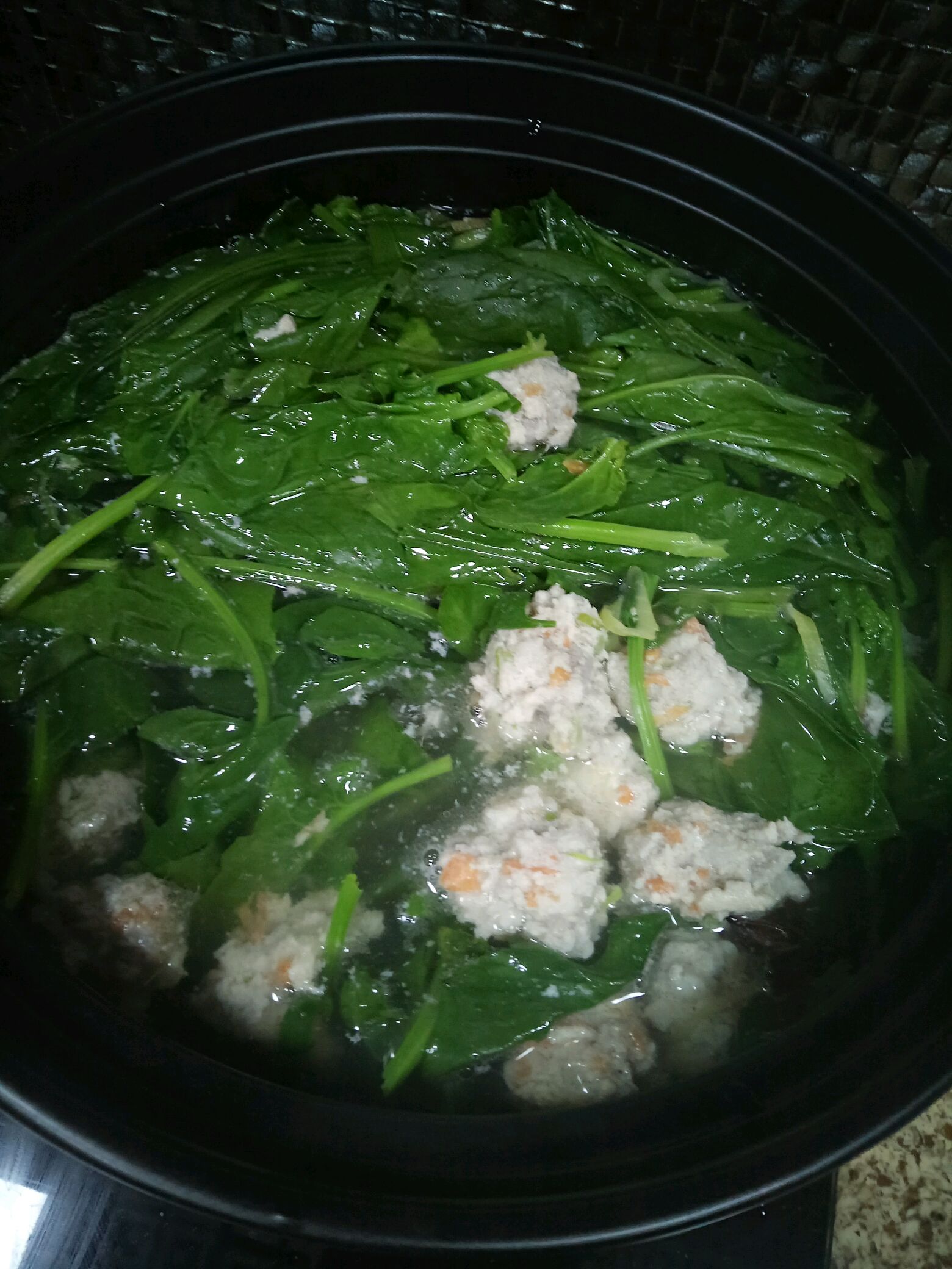 菠菜串丸子