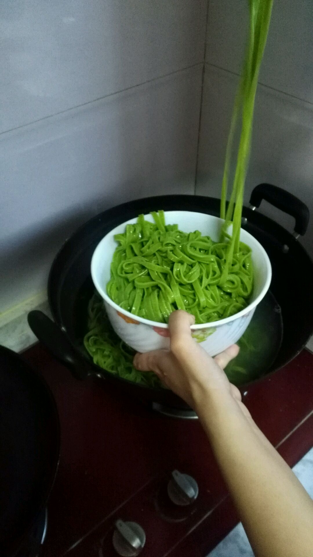 ߲