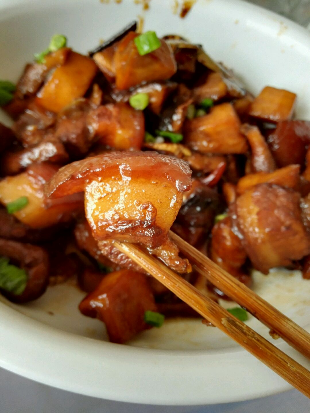 正宗安徽干竹笋烧肉怎么做好吃-干竹笋怎么做菜好吃
