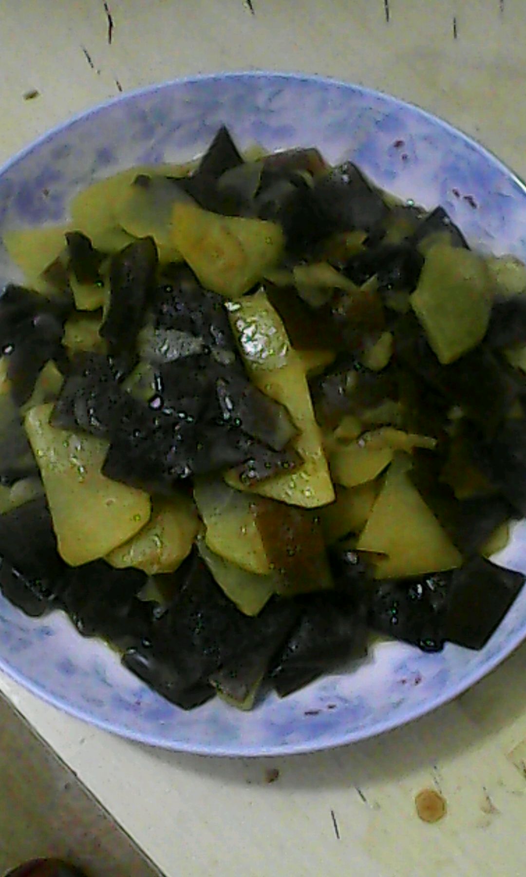 土豆片炖海带