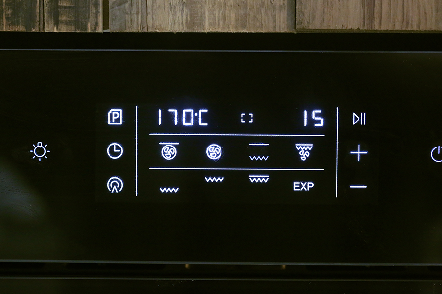 老板电器烤箱r026选择上下火,170度预热