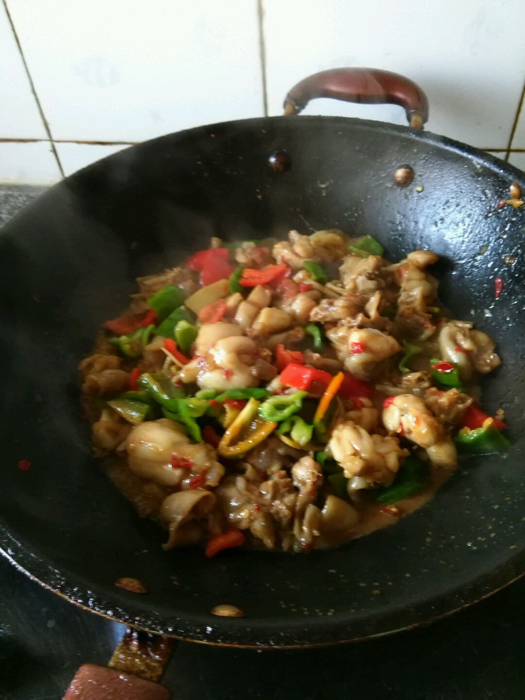 红烧牛蛙
