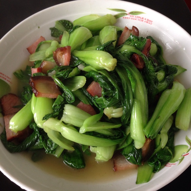腊肉炒青菜
