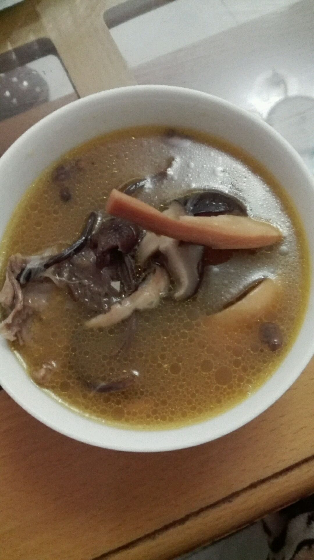 墨鱼炖鸡
