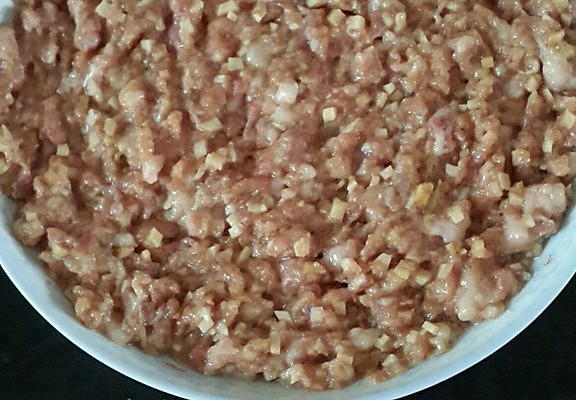 蒸肉饼