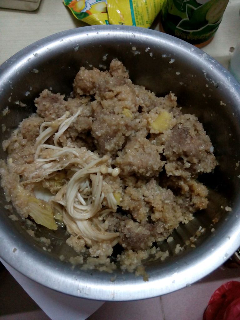 电饭锅版简易粉蒸肉的做法
