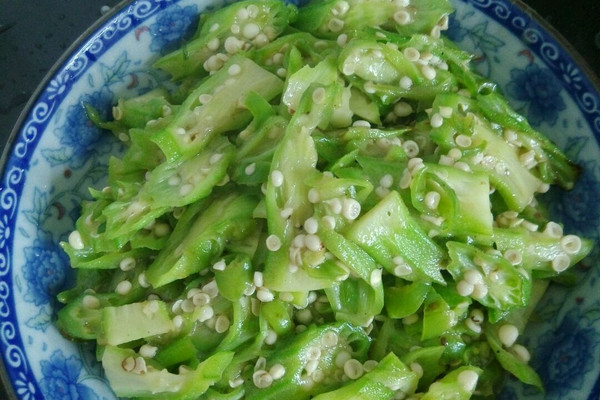 清炒洋辣椒的做法
