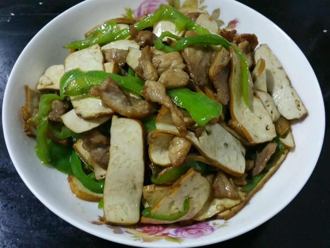 干煸青椒怎么做_干煸青椒的做法_豆果美食