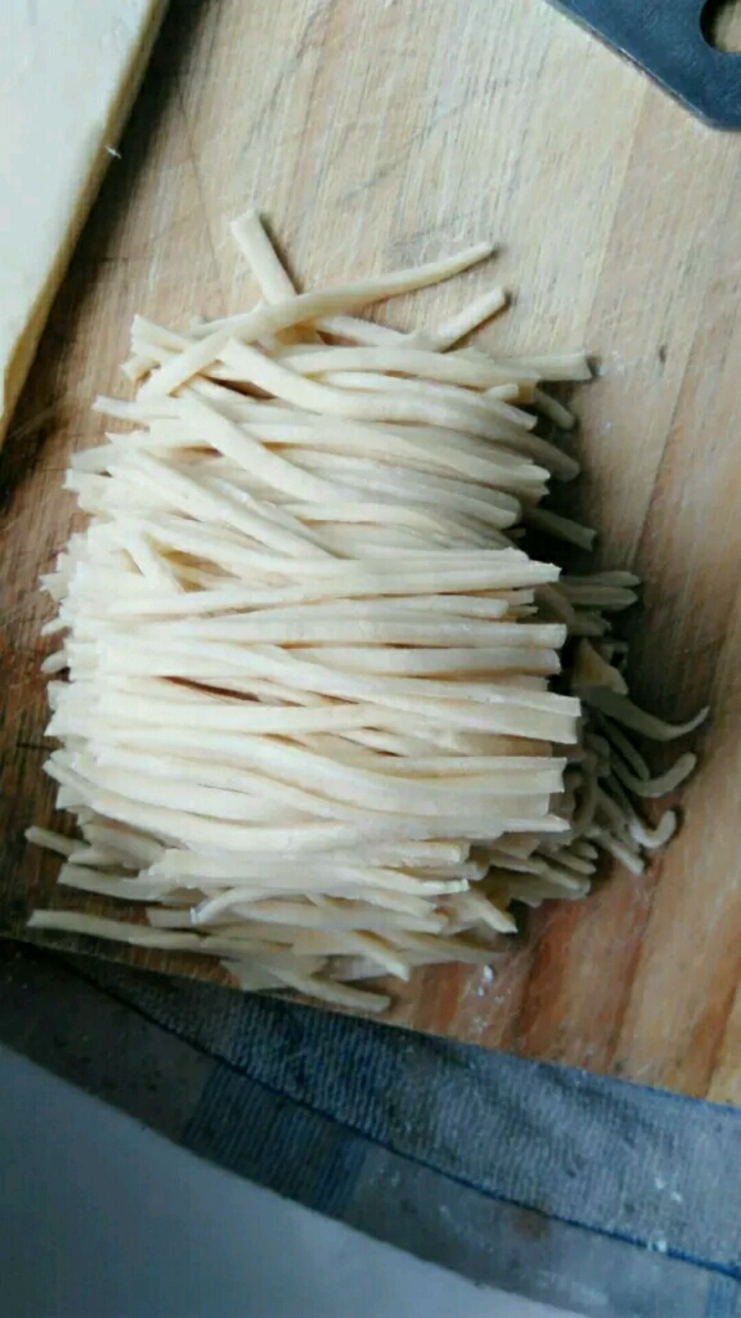 ձС