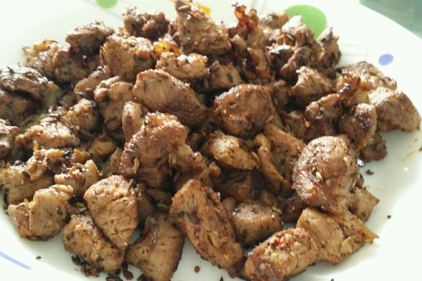 烤羊肉(美女羊肉)(羊肉串)负责阉割孜然图片
