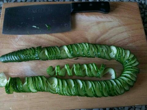 蓑衣黄瓜的做法+!--+图解2