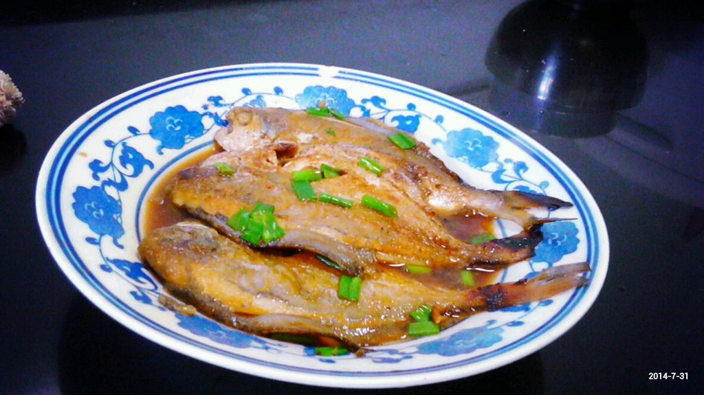 红烧小做法的鲳鱼朋友v做法:步骤菜谱午餐水产聚餐本糕点的葛根儿童怎么做好吃图片