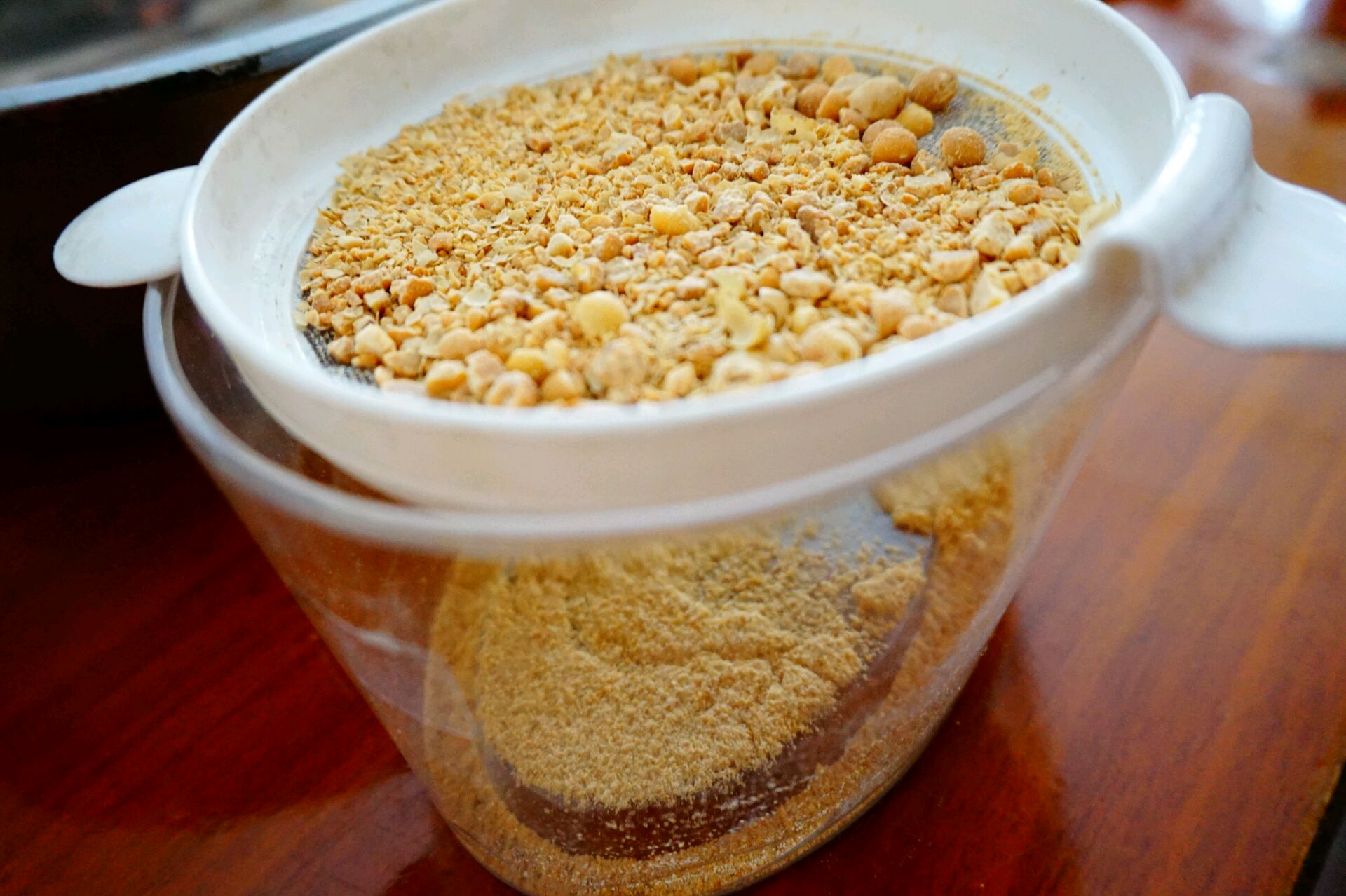 黄豆粉糯米糍,黄豆粉糯米糍的家常做法 - 美食杰黄豆粉糯米糍做法大全