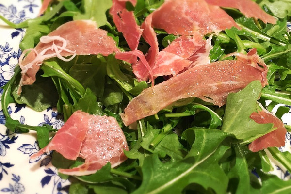 西班牙火腿芝麻菜沙拉—西餐开胃前菜