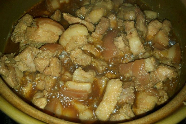 炖猪肉