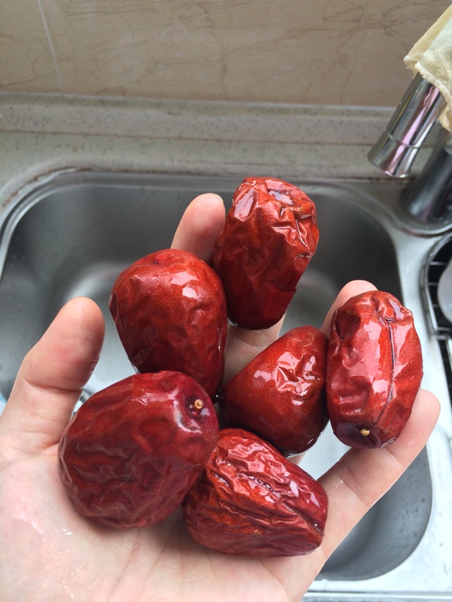 宝宝辅食 红枣米糊(附红枣泥做法)