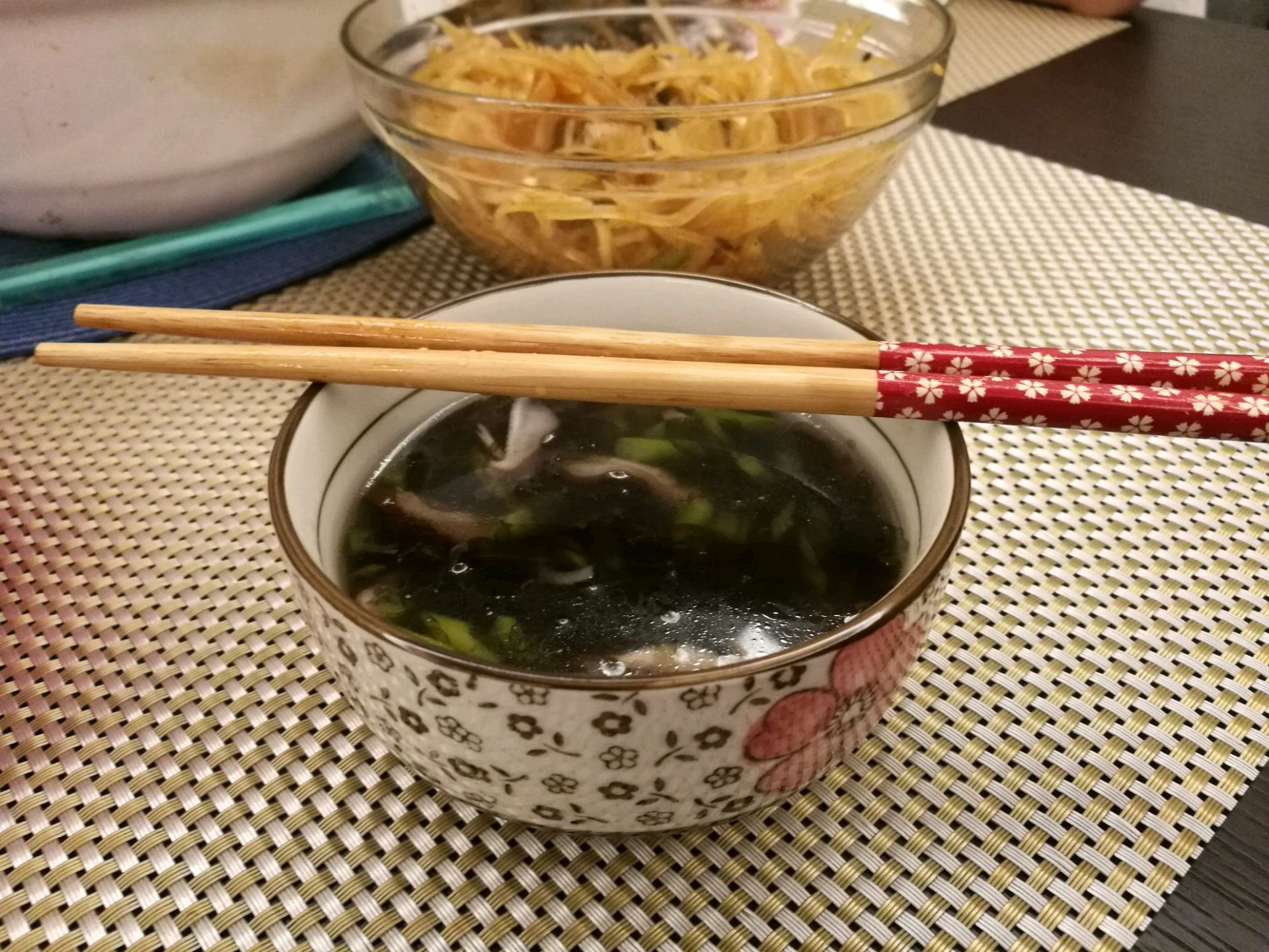 紫菜芦笋汤