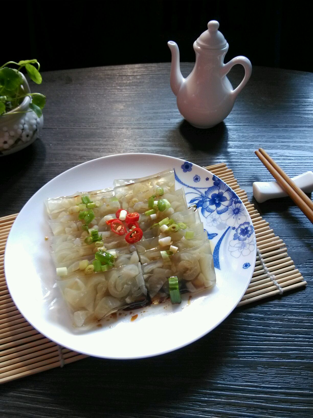 凉拌水晶皮冻