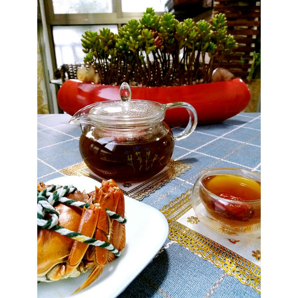 豆。豆的大闸蟹+黑糖姜枣茶做法的学习成果照