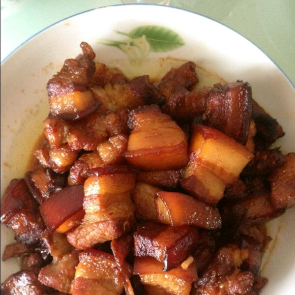 外面的肉夹馍红烧肉都是怎么做的啊 我做的肉