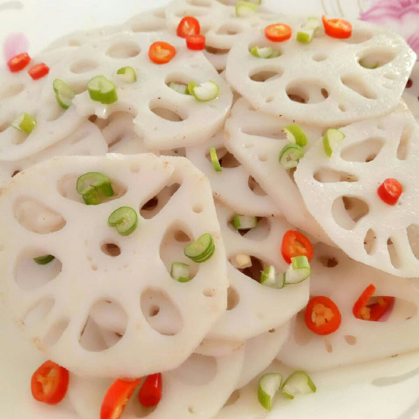 『涵』着幸福的素炒藕片做法的学习成果照_豆果美食