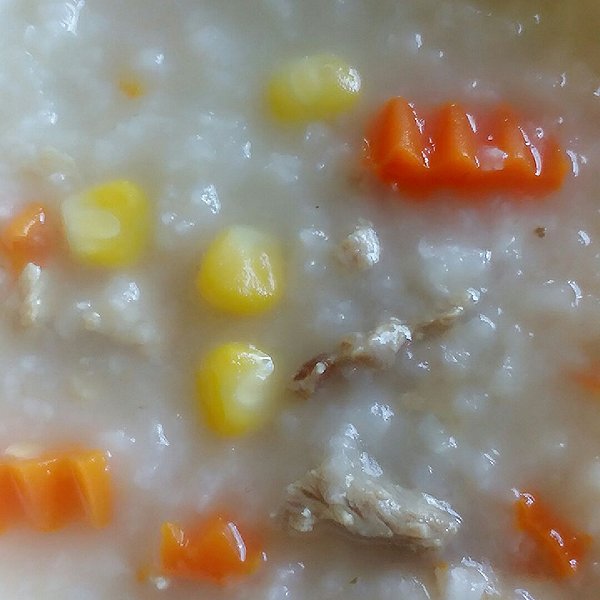 玉米胡萝卜瘦肉粥