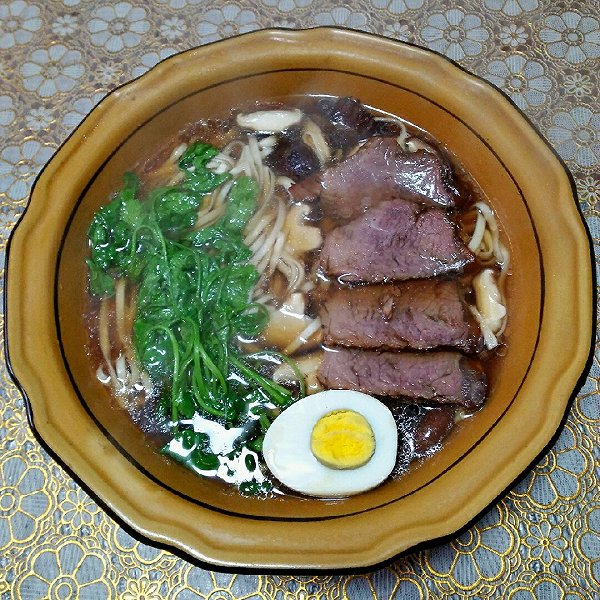 瓶盖eqjy的冬菇牛肉面做法的学习成果照