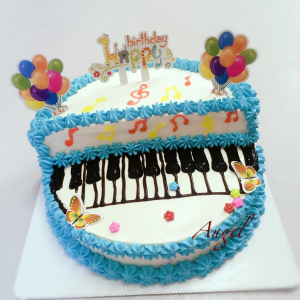 angel146的第一个钢琴蛋糕做法的学习成果照
