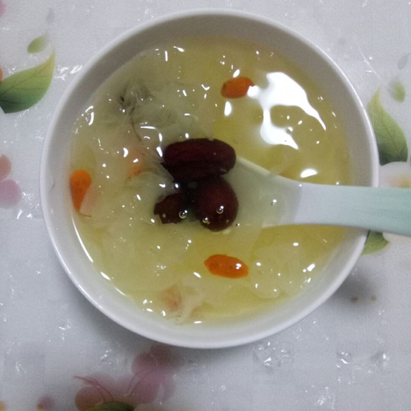 wytchw的银耳红枣枸杞汤做法的学习成果照