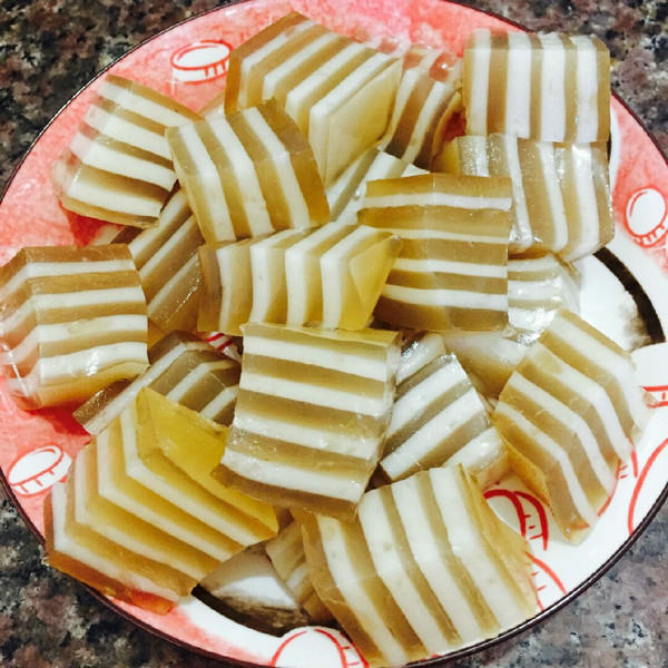 千层椰汁马蹄糕