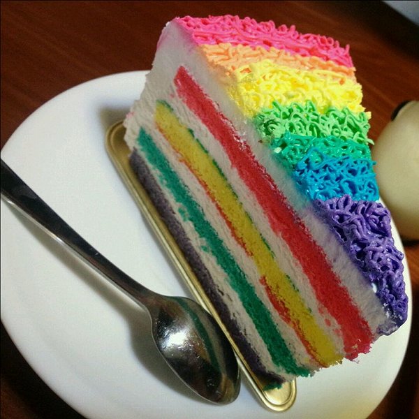 高清彩虹蛋糕