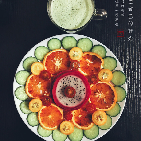 小白领的快手早餐的青瓜汁+水果盘做法的学习