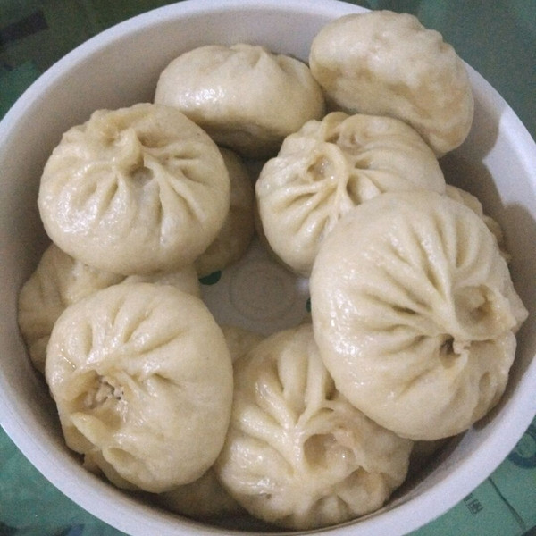 肉三鲜包子