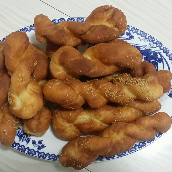 七月七日晴9的麻花视频~炸食谱做法的v麻花成无广告视频图片