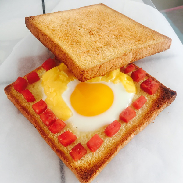 阿琉琉_sevengeV5的快手美味早餐:鸡蛋芝士烤