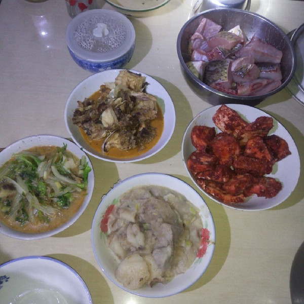 丰盛晚餐