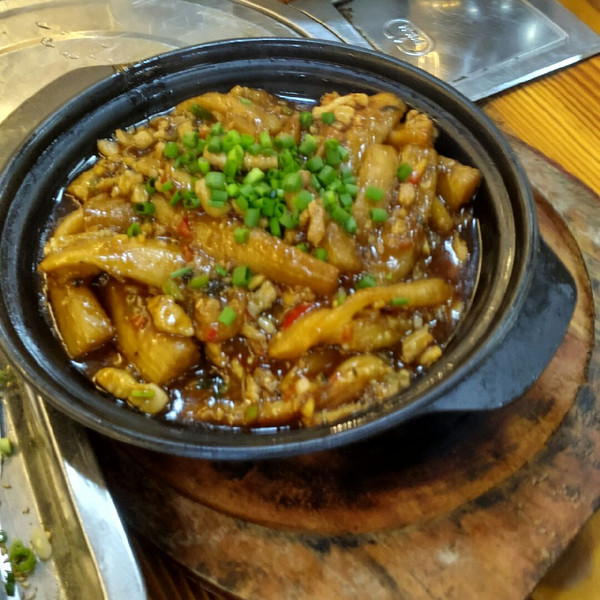 咸鱼茄子煲