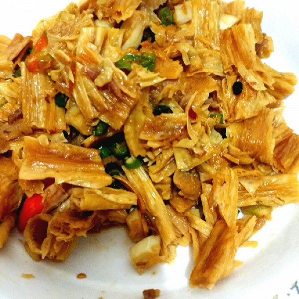 腐竹炒肉片
