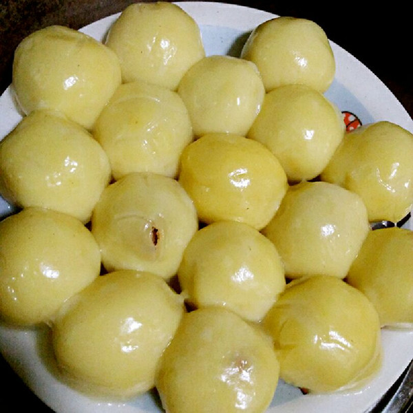 ճ